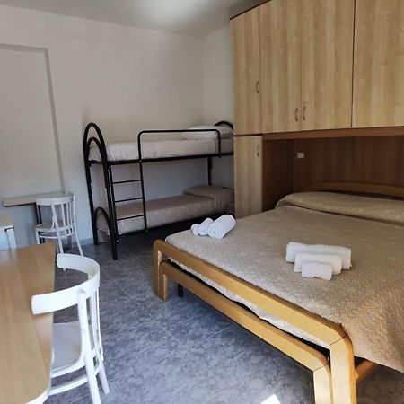 Rosy House Bed & Breakfast Scalea Exterior foto