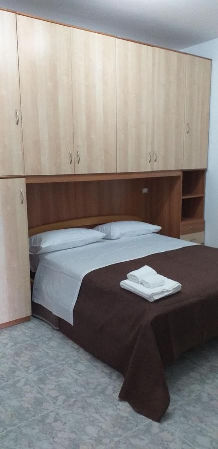 Rosy House Bed & Breakfast Scalea Exterior foto