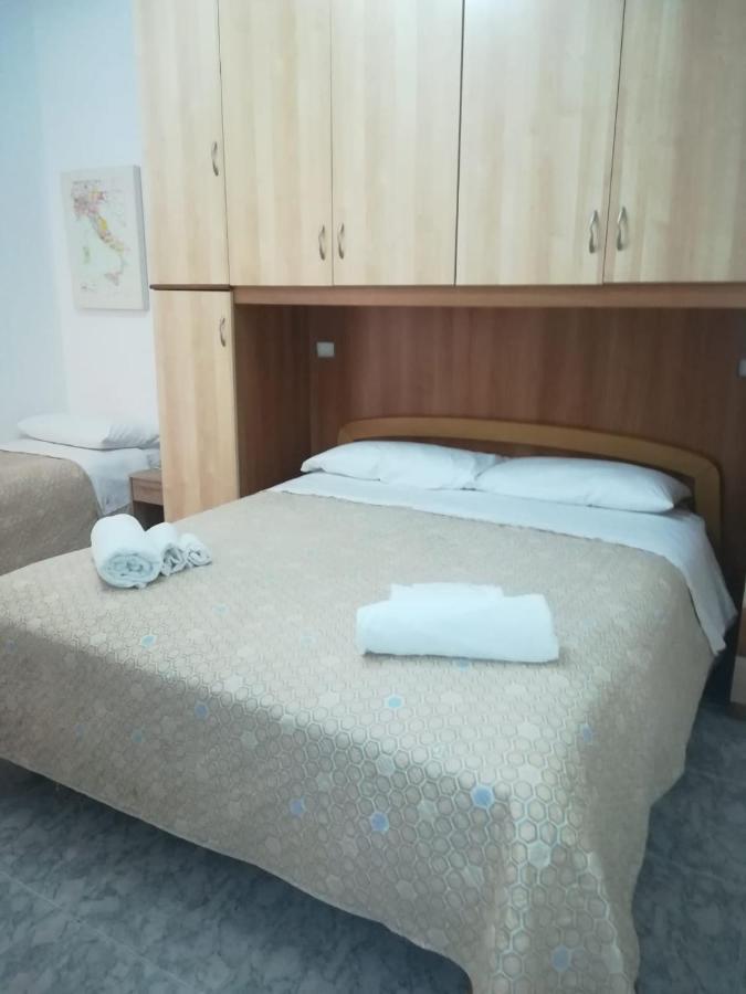 Rosy House Bed & Breakfast Scalea Exterior foto