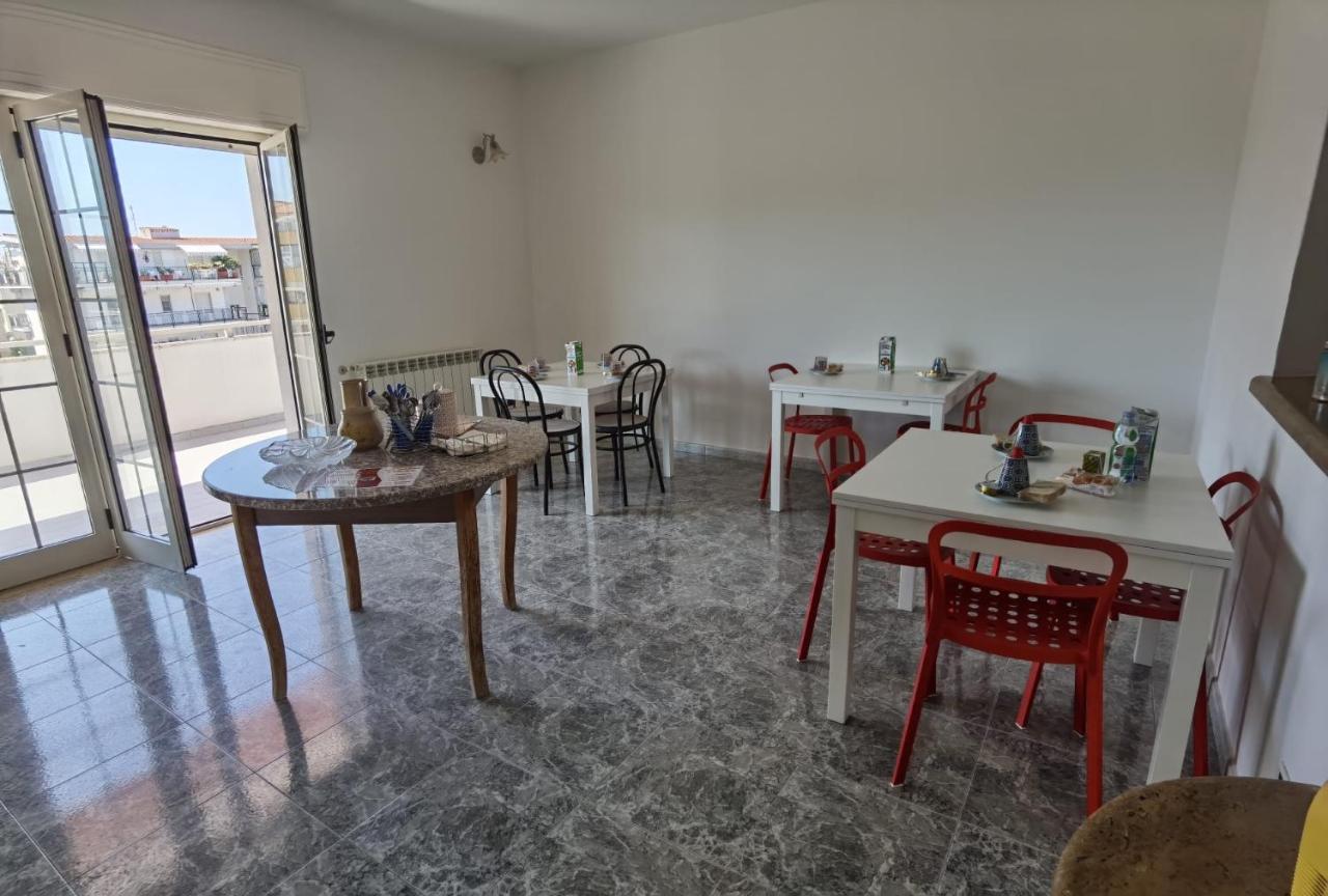 Rosy House Bed & Breakfast Scalea Exterior foto
